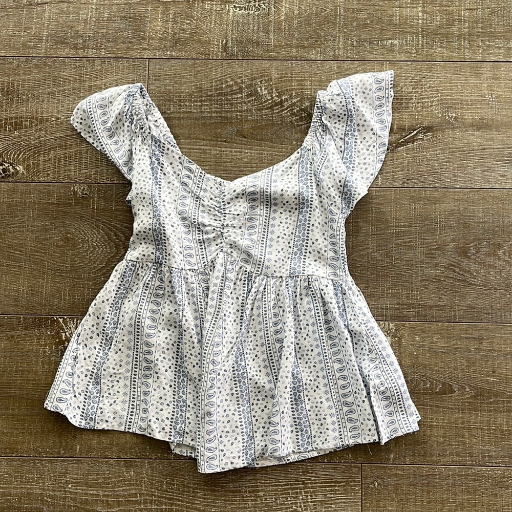 Blue and white top (not cropped)